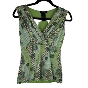STYLE & Co  Green patterned v-neck sleeveless top